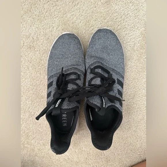 Adidas Womens Qt Racer Workout Casual Running Shoes Gray 8.5 - Picture 2 of 8